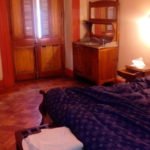 hostal-casa-roja-habitacion