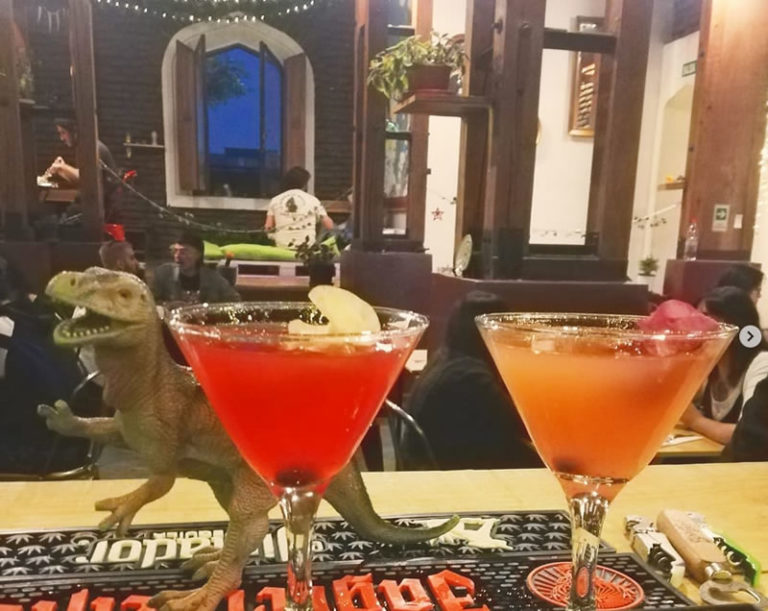 Iracunda bar en Yungay